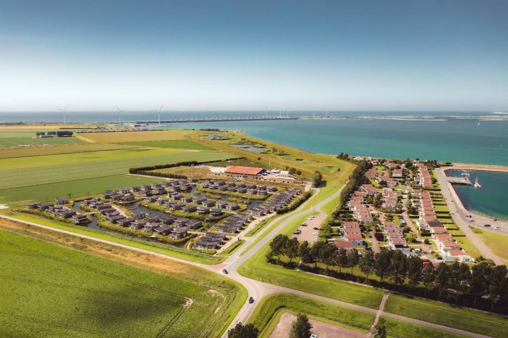 Vrijstaande woning te koop: Strandloper 11, Kamperland