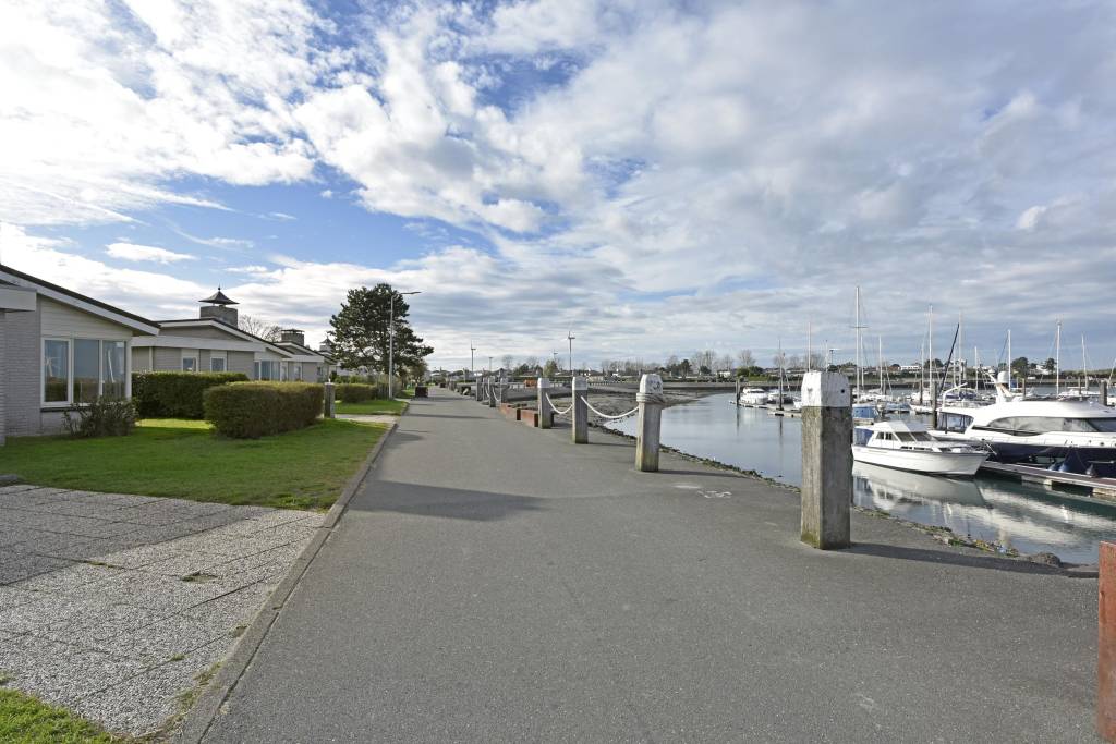 Vrijstaande woning te koop: Sophiaboulevard 21, Kamperland