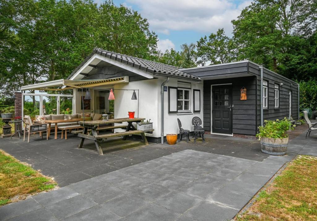 Woning te koop: Oshaarseweg 24NR.-065, Echten