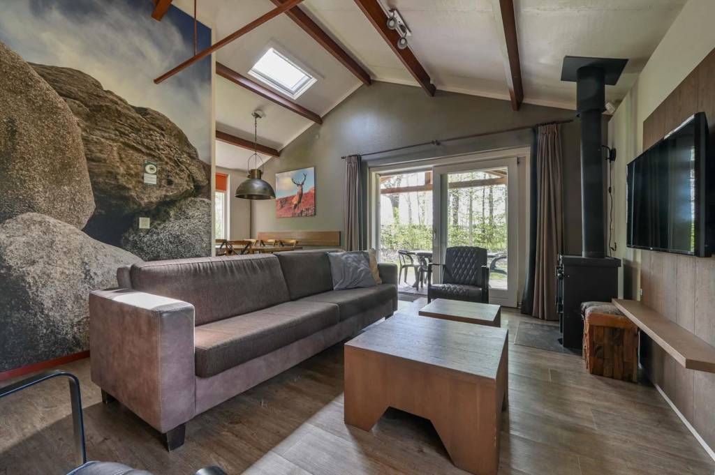Woning te koop: Oshaarseweg 24NR.-007, Echten
