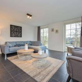 The Woonkamer of Type Waterland 6-8 - nr. 319 in Resort De Rijp