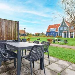 The Terras of Type VO6 Comfort - nr. 249 in Landal Marinapark Volendam