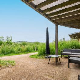 The Terras of Type Hillside Comfort 4 - nr. 143 in Landal Gulpen