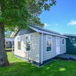 The Buiten of Type Oever Stern - nr. 34 in Vakantiepark Giethoorn