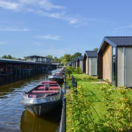 The Buiten of Type Ooievaar - nr. 73 in Vakantiepark Giethoorn