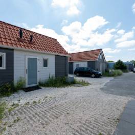 The Buiten of nr. 403 - type Waddenlodge 8 in Vakantiepark Boomhiemke