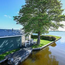 The Buiten of Type Oever Stern - nr. 34 in Vakantiepark Giethoorn