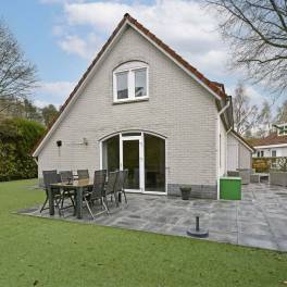 The Buiten of Type Comfort Villa 6 - nr. 155 in Resort Arcen