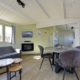 The Woonkamer of Type Buitenverblijf Wellness 4 - nr. 330 in Resort Arcen