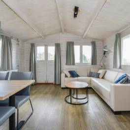 The Woonkamer of Type Buitenverblijf Comfort 6 - nr. 301 in Resort Arcen