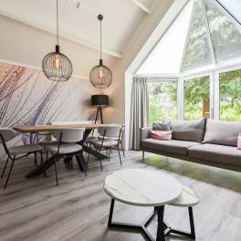 The Woonkamer of Type Wellness Bungalow - nr. B14 in Vakantiepark De Bosrand