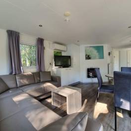 The Woonkamer of Type Buitenverblijf Wellness 4 - nr. 351 in Resort Arcen