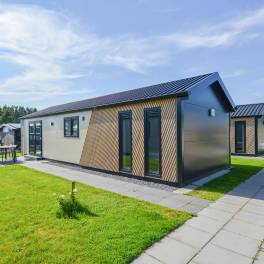 The Buiten of Type Ooievaar - nr. 73 in Vakantiepark Giethoorn