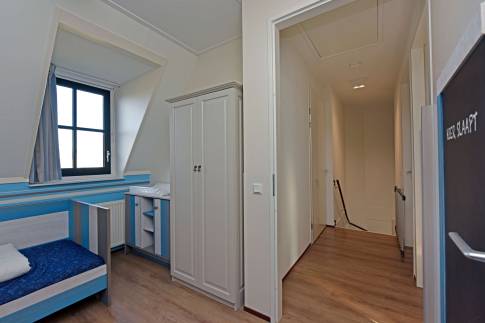 The Slaapkamer 3 of Type 6CK - nr. 318 in Landal Esonstad