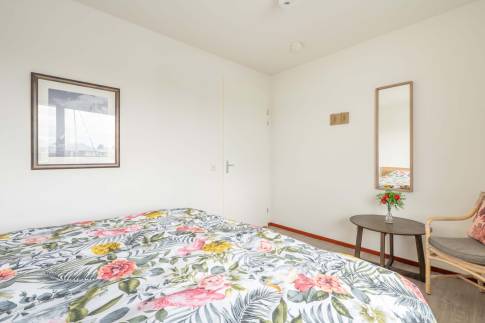 The Slaapkamer 1 of Type 10F2 - nr. 522 in Landal Esonstad