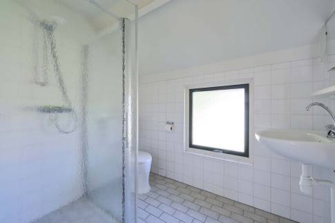 The Badkamer 2 of Type Gelderse Hoevewoning 4 - nr. 256 in Veluwse Hoevegaerde
