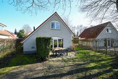 The Buiten of Type Comfort Villa 4 - nr. 2 in Resort Arcen