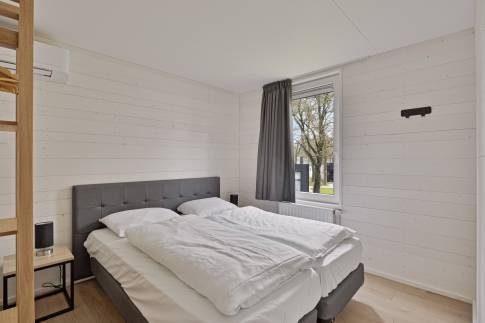 The Slaapkamer 2 of Type Forest Villa 4 - nr. 96 in Vakantiepark Schaijk