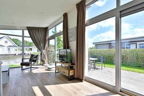 The Woonkamer of Type Pavilion Solo - nr. 443 in Resort De Rijp