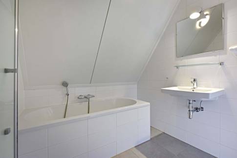 The Badkamer of nr. 038 - type 2L in Landal De Reeuwijkse Plassen