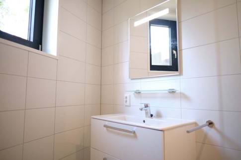 The Badkamer of Type Circle lodge 10 - nr. 44 in Landal Gulpen