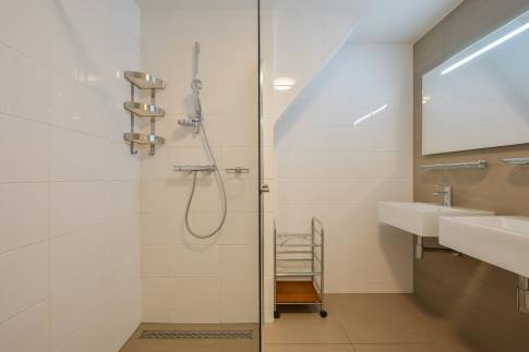 The Badkamer 2 of Type Zuiderzeezicht - nr. 227 in Resort Poort van Amsterdam