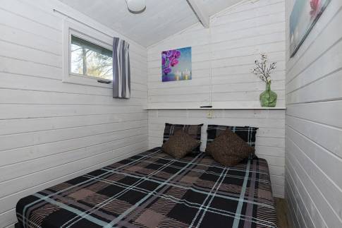 The Slaapkamer 1 of Type Buitenverblijf Wellness 4 - nr. 319 in Resort Arcen