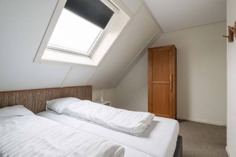 The Slaapkamer 4 of Type 16L - nr. 335 in Landal Beach Resort Ooghduyne