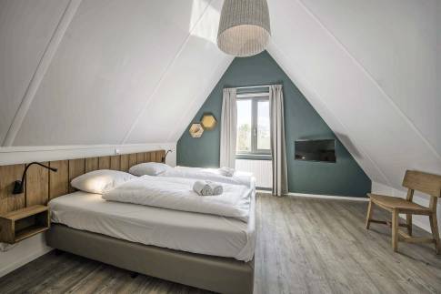 The Slaapkamer 2 of Type 6L2 Bentwoud - nr. 161 in Landal De Reeuwijkse Plassen
