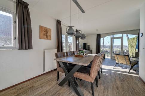 The Eetkamer of Type Comfort Villa 4 - nr. 2 in Resort Arcen