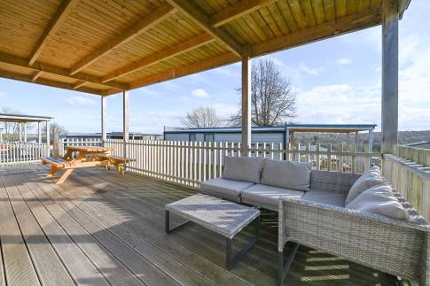 The Terras of Type Berghem Chalet - nr. 17 in EuroParcs Gulperberg