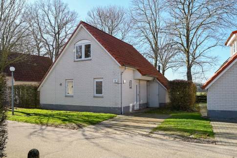 The Buiten of Type Comfort Villa 4 - nr. 2 in Resort Arcen