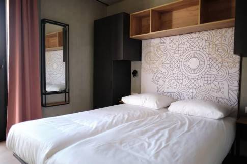 The Slaapkamer 2 of Type Hillside Royal 4 - nr. 181 in Landal Gulpen