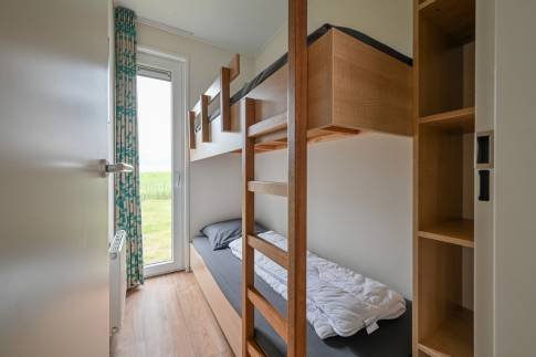 The Slaapkamer 3 of 't Zand nr. 018 - type Lodge 6A in Vakantiepark Callassande
