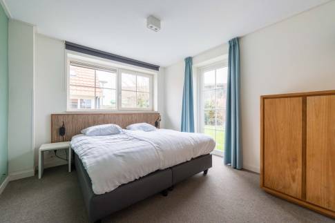 The Slaapkamer 1 of Type 16L - nr. 335 in Landal Beach Resort Ooghduyne