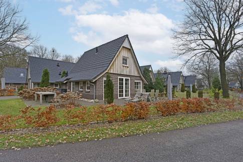 The Buiten of Type Wellness Lodge XL 4 - nr. 24 in Hof van Salland