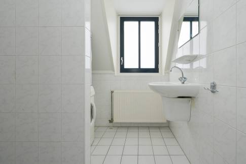 The Badkamer 2 of Type 8CK1 - nr. 426 in Landal Esonstad