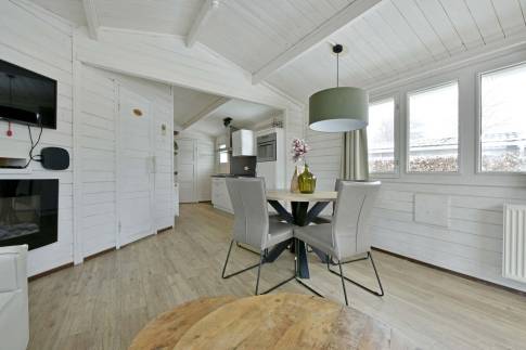 The Woonkamer of Type Buitenverblijf Wellness 4 - nr. 331 in Resort Arcen