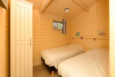 The Slaapkamer 1 of Type Buitenverblijf Wellness 4 - nr. 313 in Resort Arcen