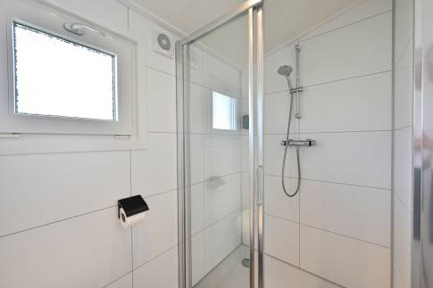 The Badkamer of nr. 221 - type Rialto Max 6 in Park Westerkogge