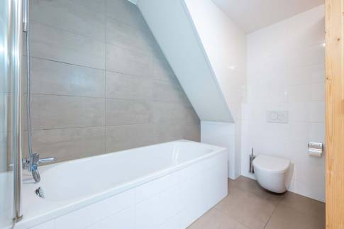 The Badkamer of Type Zuiderzeezicht 4 -  nr. 204 in Resort Poort van Amsterdam