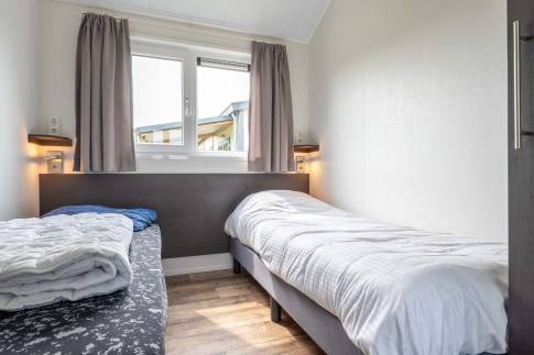 The Slaapkamer 2 of Type Meerkoet - nr. 79 in Vakantiepark Giethoorn