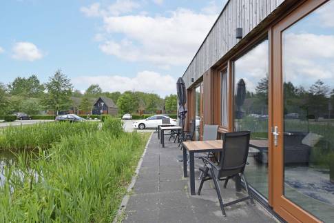 The Terras of nr. 015 - type 2C in Landal De Reeuwijkse Plassen