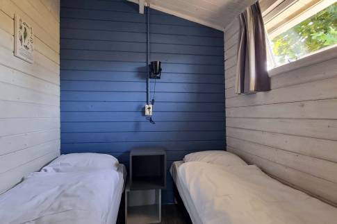 The Slaapkamer 2 of Type Buitenverblijf Wellness 4 - nr. 307 in Resort Arcen