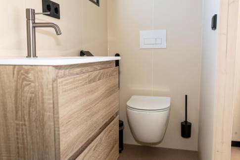The Badkamer 2 of Type Family Lodge in Landal Soof aan de Rijn