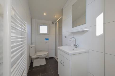 The Badkamer of Type Rialto - nr. 204 in TopParken Recreatiepark Beekbergen