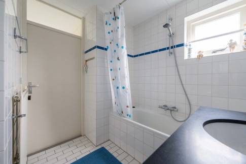 The Badkamer 1 of Type 6D2 - nr. 135 in Landal Beach Resort Ooghduyne