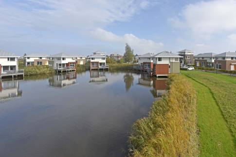 The Buiten of Type 4EL - nr. 528 in Landal Esonstad