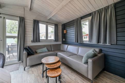 The Woonkamer of nr. 305 - type Buitenverblijf Wellness 4 in Resort Arcen