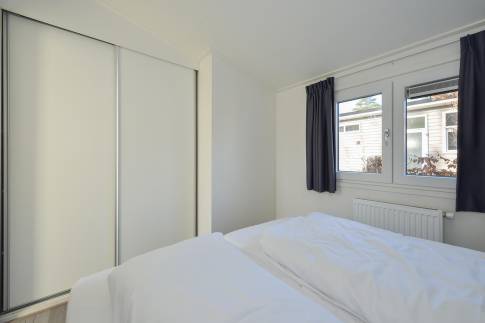 The Slaapkamer 1 of Type Rialto - nr. 204 in TopParken Recreatiepark Beekbergen
